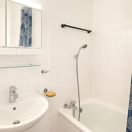 Maison En Bord De Avec Parking Et 2 | - Fr-1-732-79 Casa vacanze