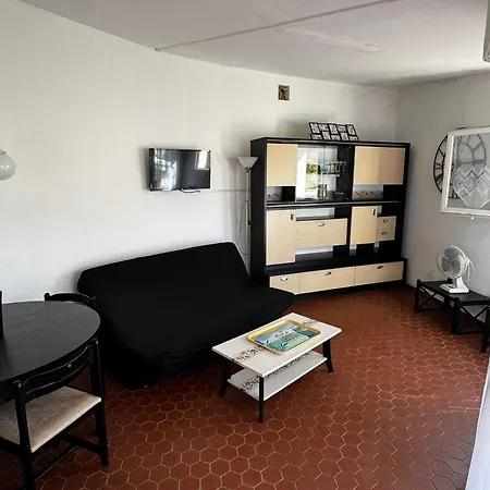Maison En Bord De Avec Parking Et 2 | - Fr-1-732-79 Hébergement de vacances
