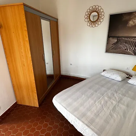 Maison En Bord De Avec Parking Et 2 | - Fr-1-732-79 Hébergement de vacances *