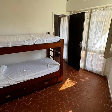 Maison En Bord De Avec Parking Et 2 | - Fr-1-732-79 Torreilles